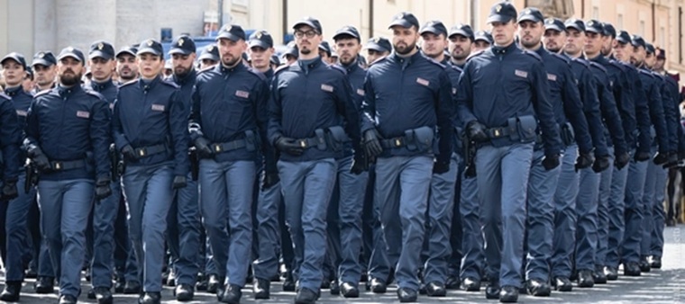 4400 allievi agenti della Polizia di Stato - Decreto approvazione graduatoria